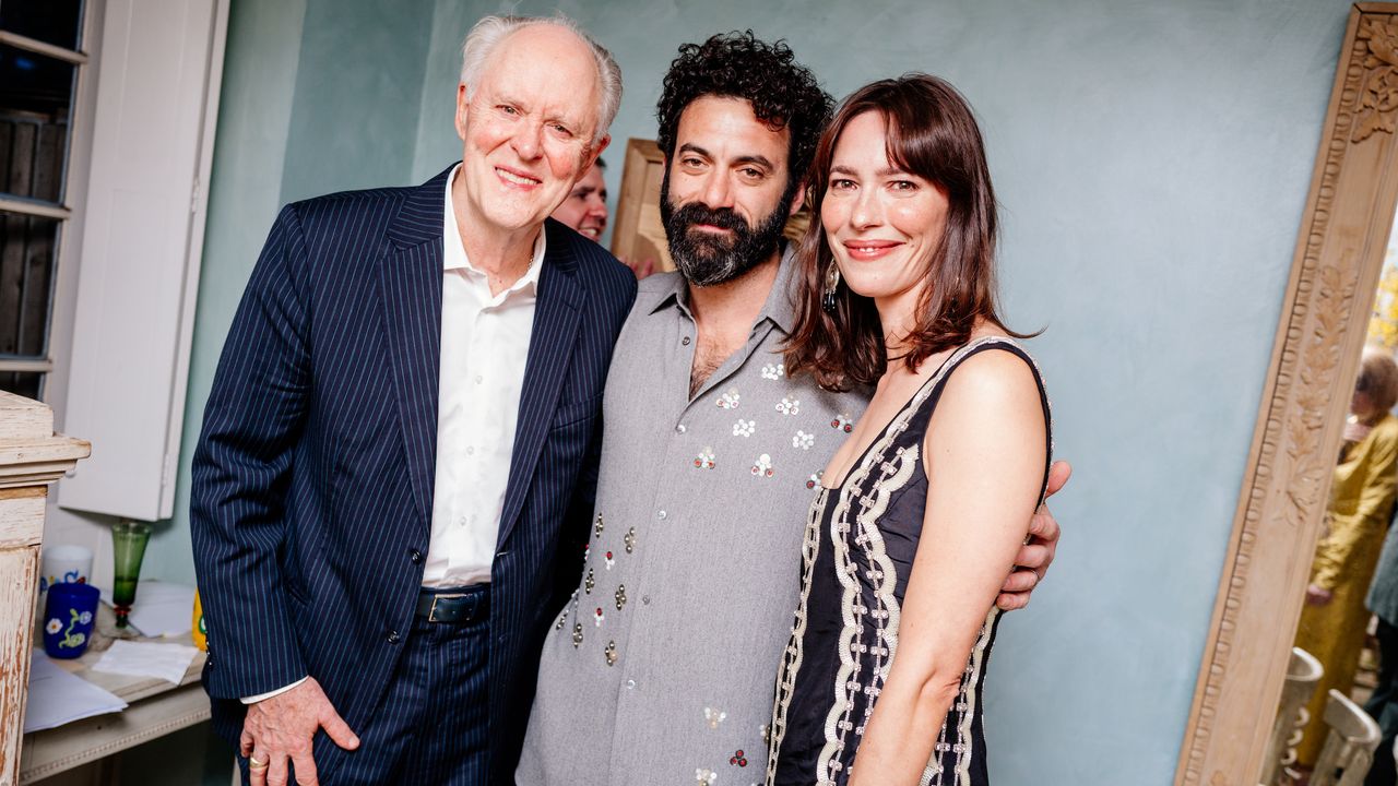 Anna Wintour, John Lithgow, and Nicholas Hytner Toast London’s Royal Court Theatre