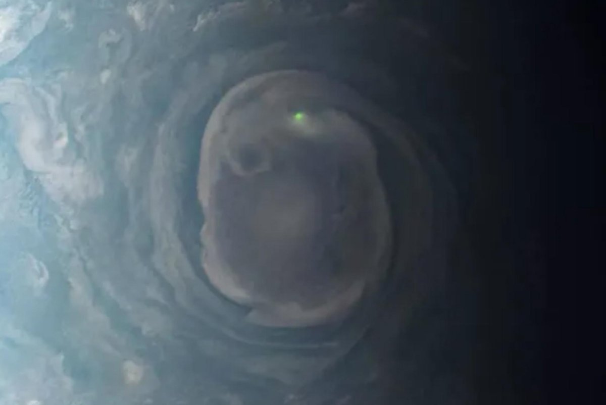 Lightning bolts on Jupiter 500 times as powerful as on Earth