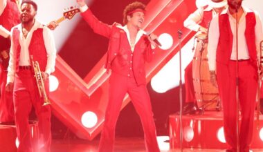 How Should Bruno Mars Feel About the First-Week Performance of ‘The Romantic’? - Billboard