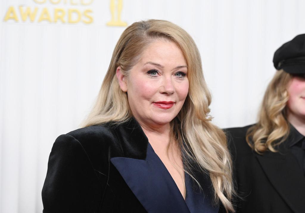 Christina Applegate Reveals She Was ‘In Love’ With Johnny Depp: Memoir
