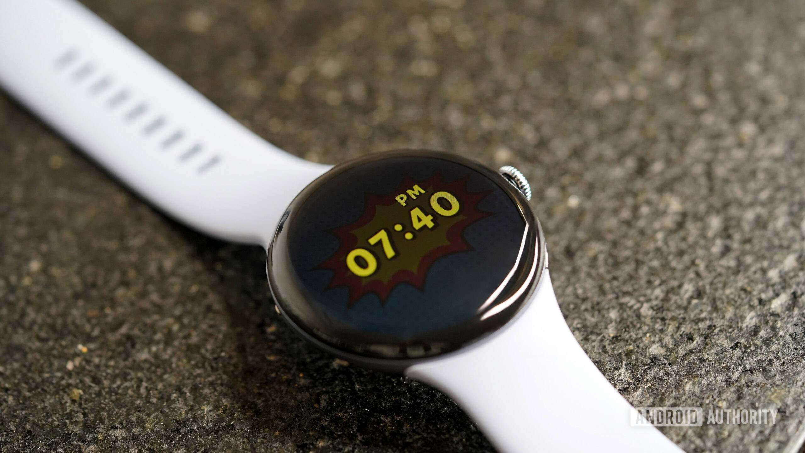 Pixel Watch 4 Pop Time Face AOD