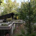 © Maxime Brouillet Counter-Slope House / YH2 Architecture - Image 5 of 25