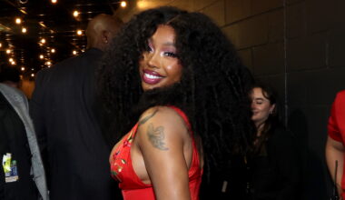 SZA Covers Goo Goo Dolls’ “Iris”