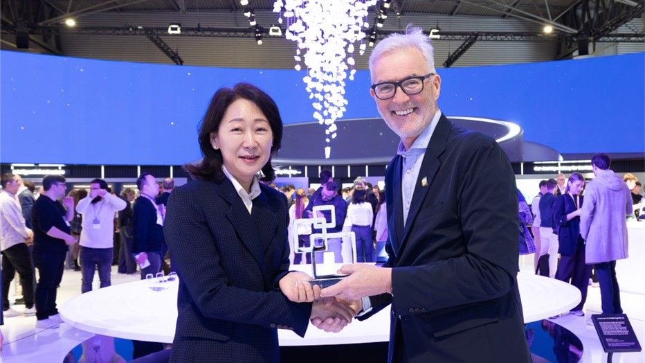 Samsung Galaxy S26 Ultra Awarded ‘Best in Show’ at the Global Mobile Awards at Mobile World Congress 2026 – Samsung Global Newsroom