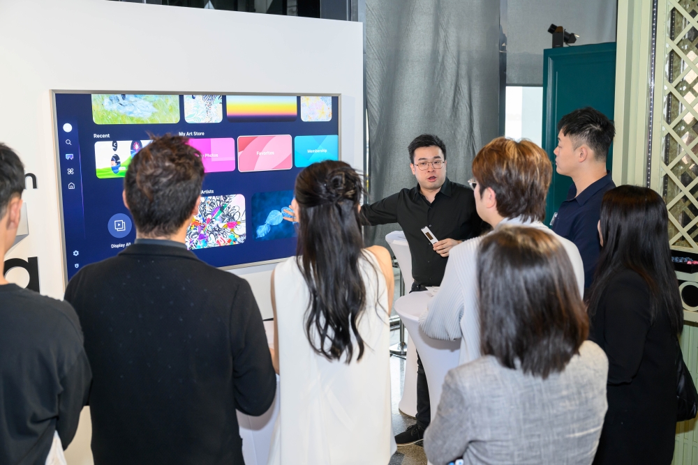Samsung Art Store brings highlights from Art Basel Hong Kong to Samsung Art TV screens worldwide.