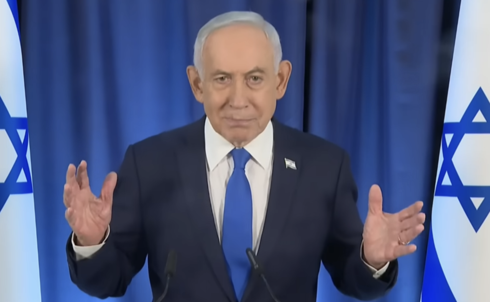 Netanyahu says he doesn't know if Iranians will oust regime, threatens new supreme leader
