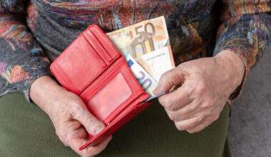 Childless people urged to 'wake up to inequality' of inheritance tax system