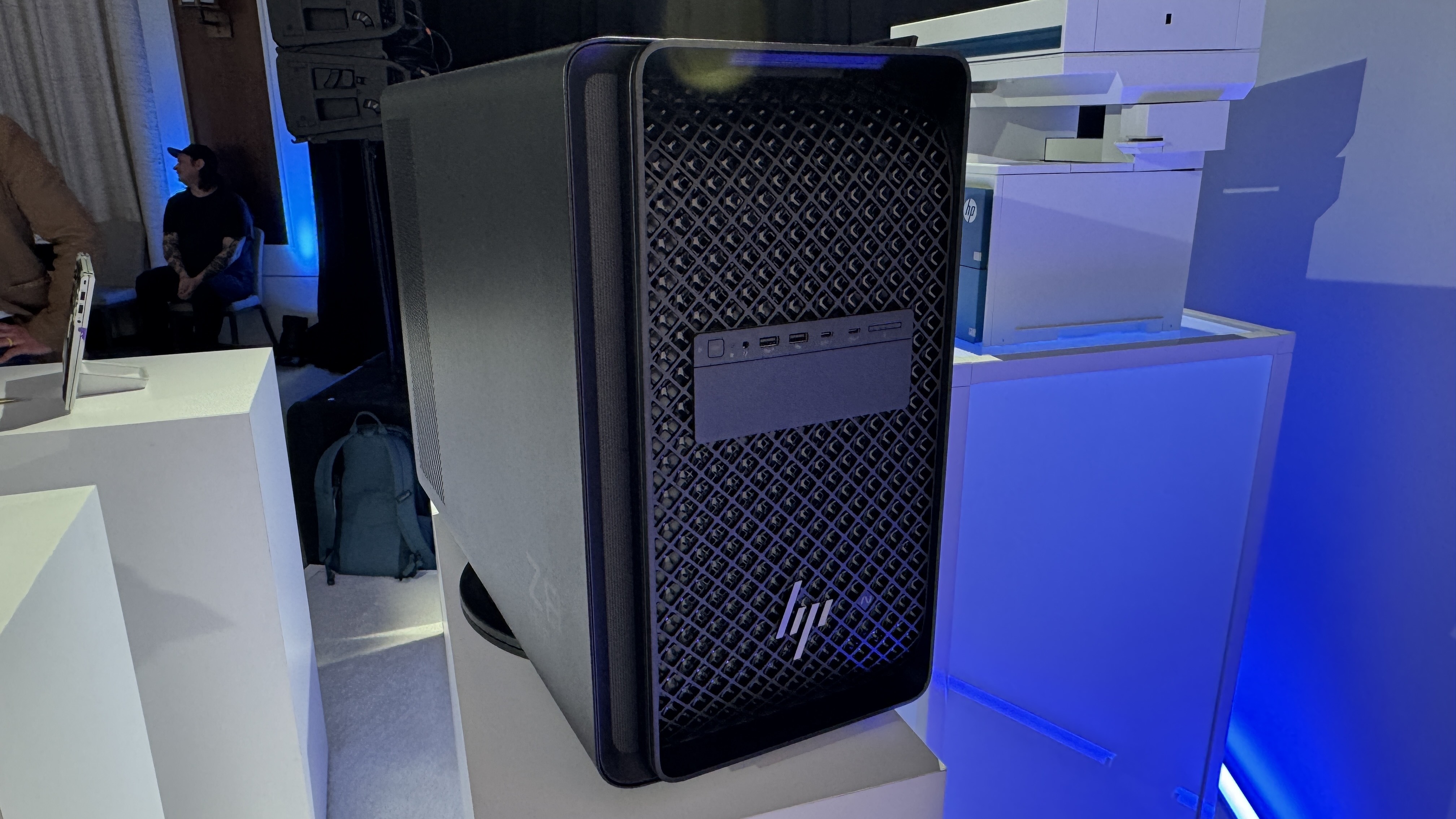 HP Z8 Fury G6i workstation