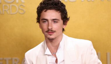 "To take cheap shots at fellow artists shows a lot about his character"