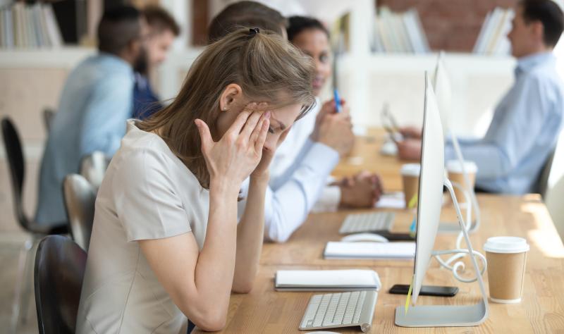 Study links working while sick to higher risk of future absence