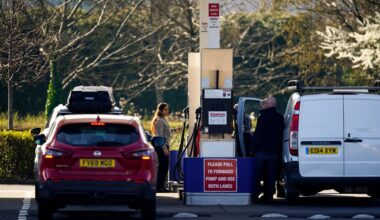 Oil prices rocket in biggest weekly gain since 2020 - The Independent