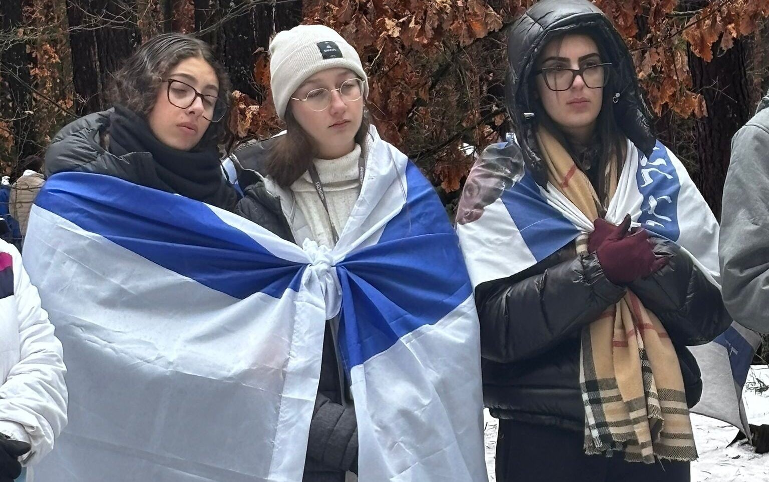 Stuck in Poland as war broke out, Jerusalem-area students brought home via Egypt's Taba