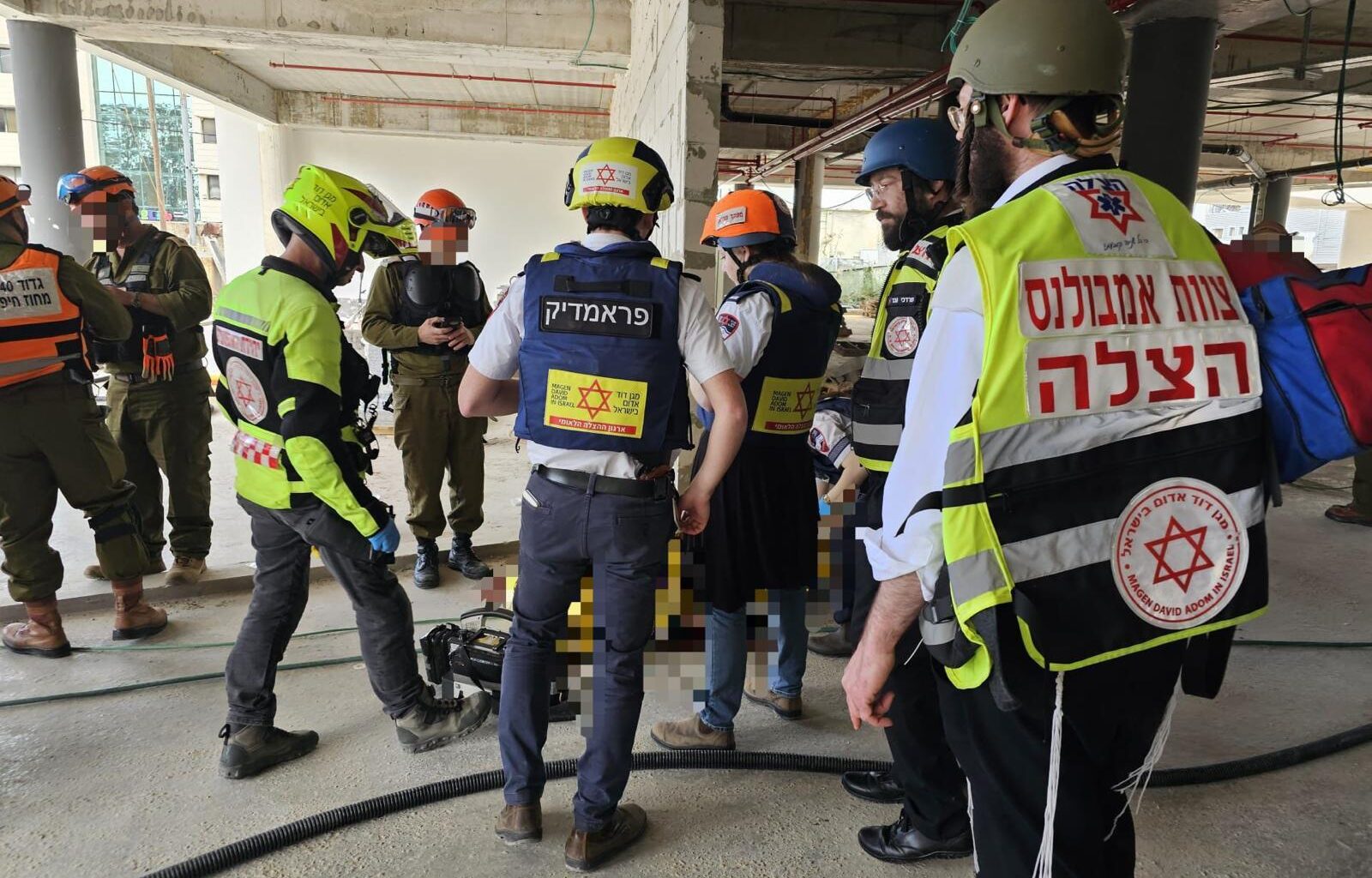 1 man killed, 2 seriously wounded as Iranian cluster bomb warhead hits central Israel - The Times of Israel