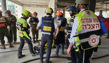 1 man killed, 2 seriously wounded as Iranian cluster bomb warhead hits central Israel - The Times of Israel