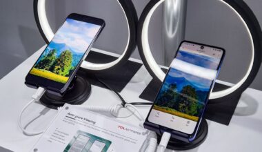 TCL’s Nextpaper AMOLED screen is so good I want it on every new phone