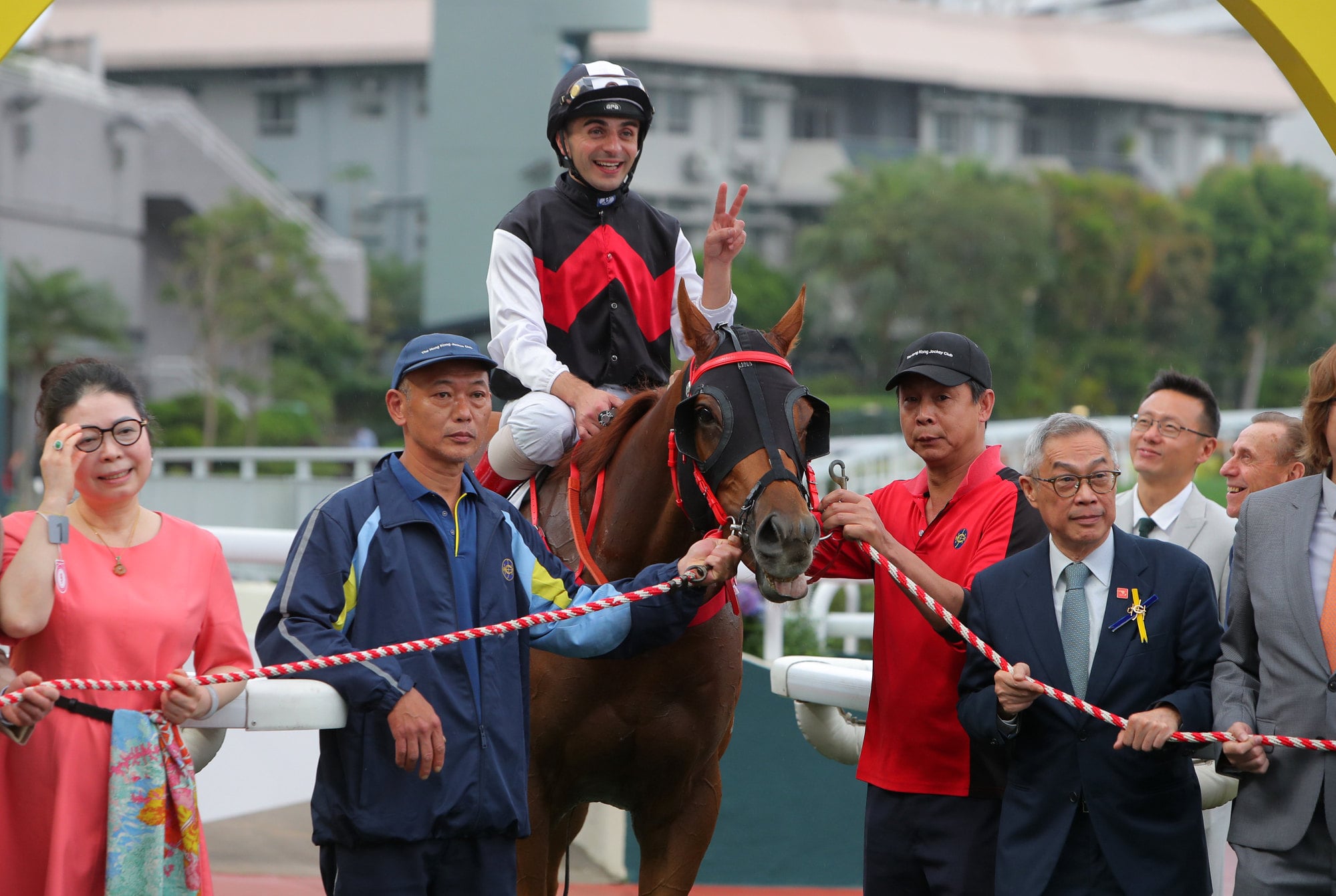 Andrea Atzeni celebrates his win on Young Champion. Andrea Atzeni celebrates his win on Young Champion.