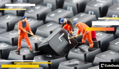 Crypto code commits fall 75% as developers move to AI projects