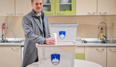 Slovenia’s liberals and conservatives neck and neck in parliamentary vote | Elections News