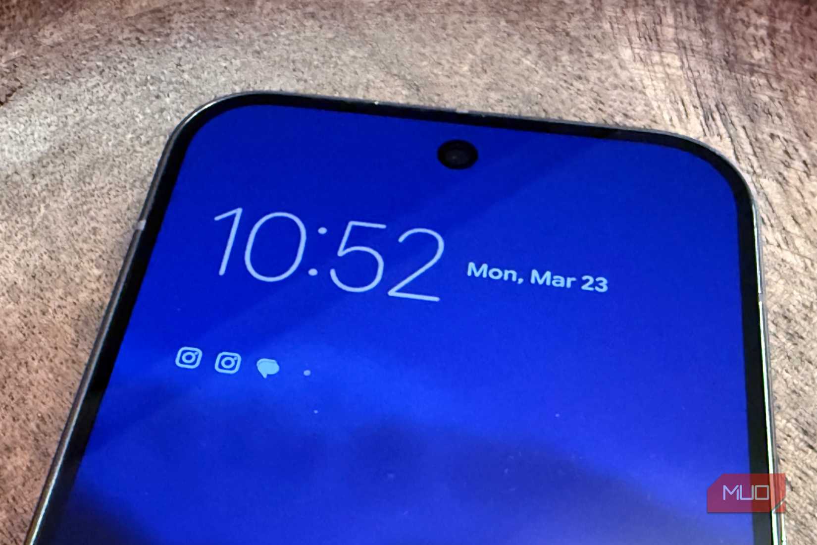 pixel always on display