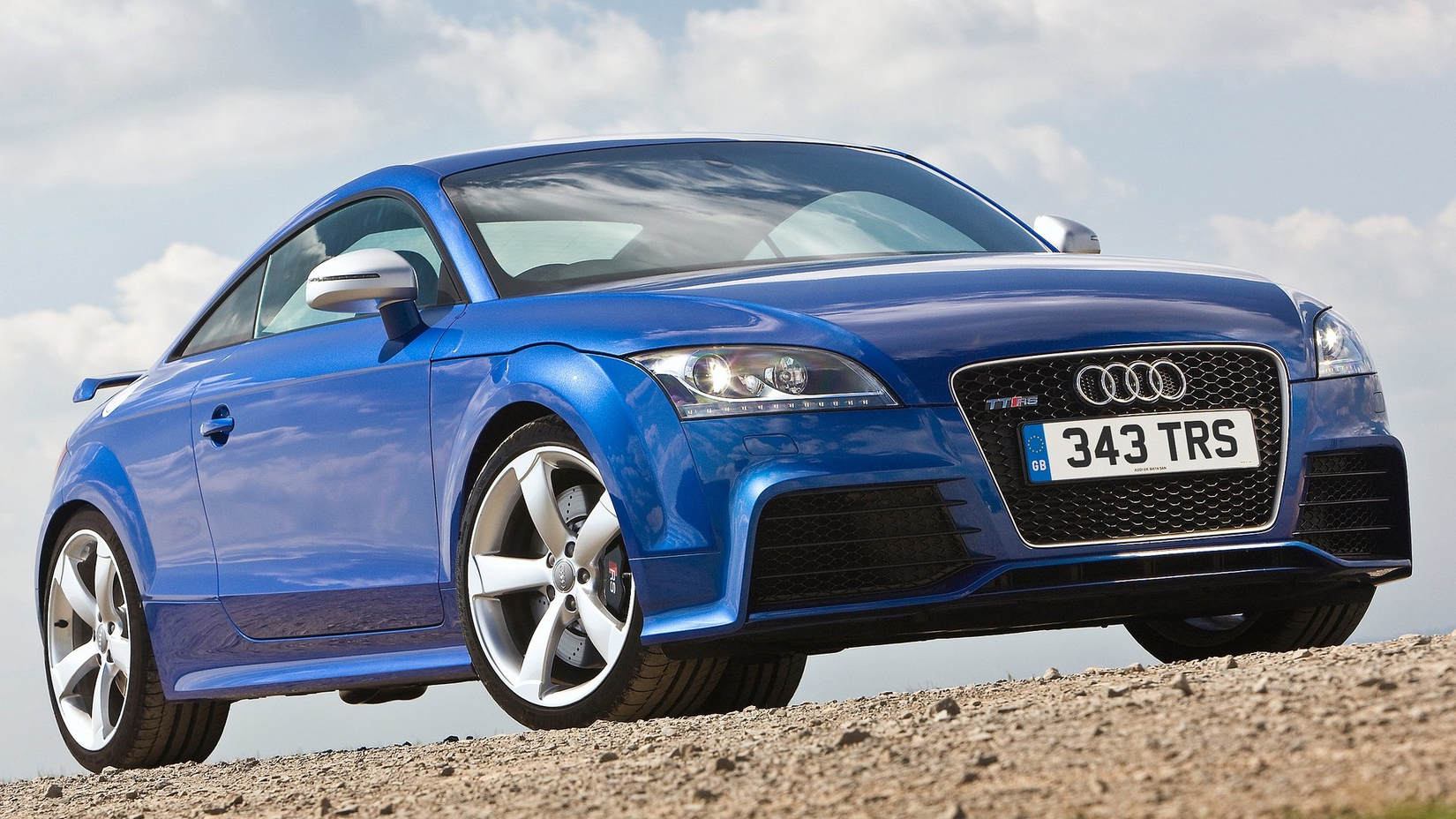 audi tt rs front