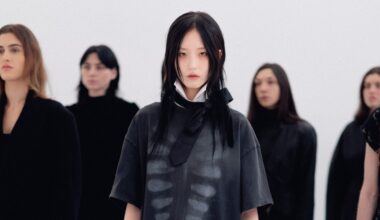 Avavav Fall 2026 Ready-to-Wear Runway, Fashion Show & Collection Review