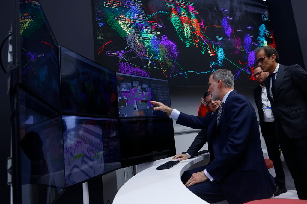 Spain’s King Felipe VI visits a booth at MWC 2026. Photo: EPA
