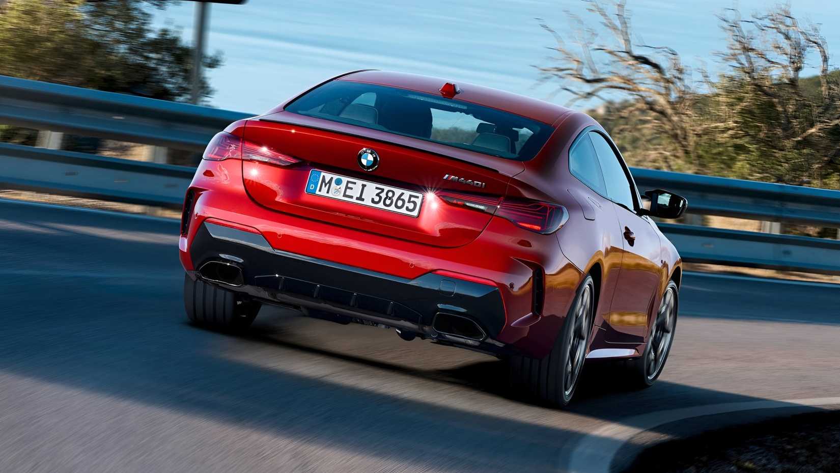 BMW M440i dynamic handling accelerating rear view