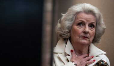 A Woman of Substance viewers hail "so fabulous" Brenda Blethyn as period drama remake airs first episode