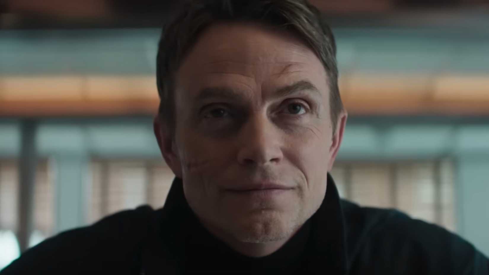 Bullseye sitting in a diner in Daredevil_ Born Again season 2