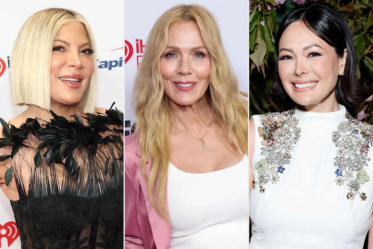 Tori Spelling Says She and Jennie Garth Begged Her Dad to Make Lindsay Price a “90210” Series Regular at a Wrap Party