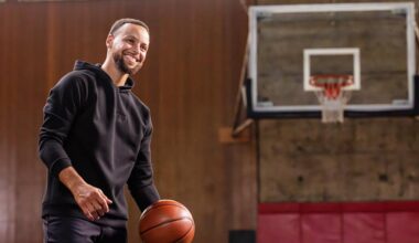 Google's 'Performance Advisor' Steph Curry teases probable new wearable