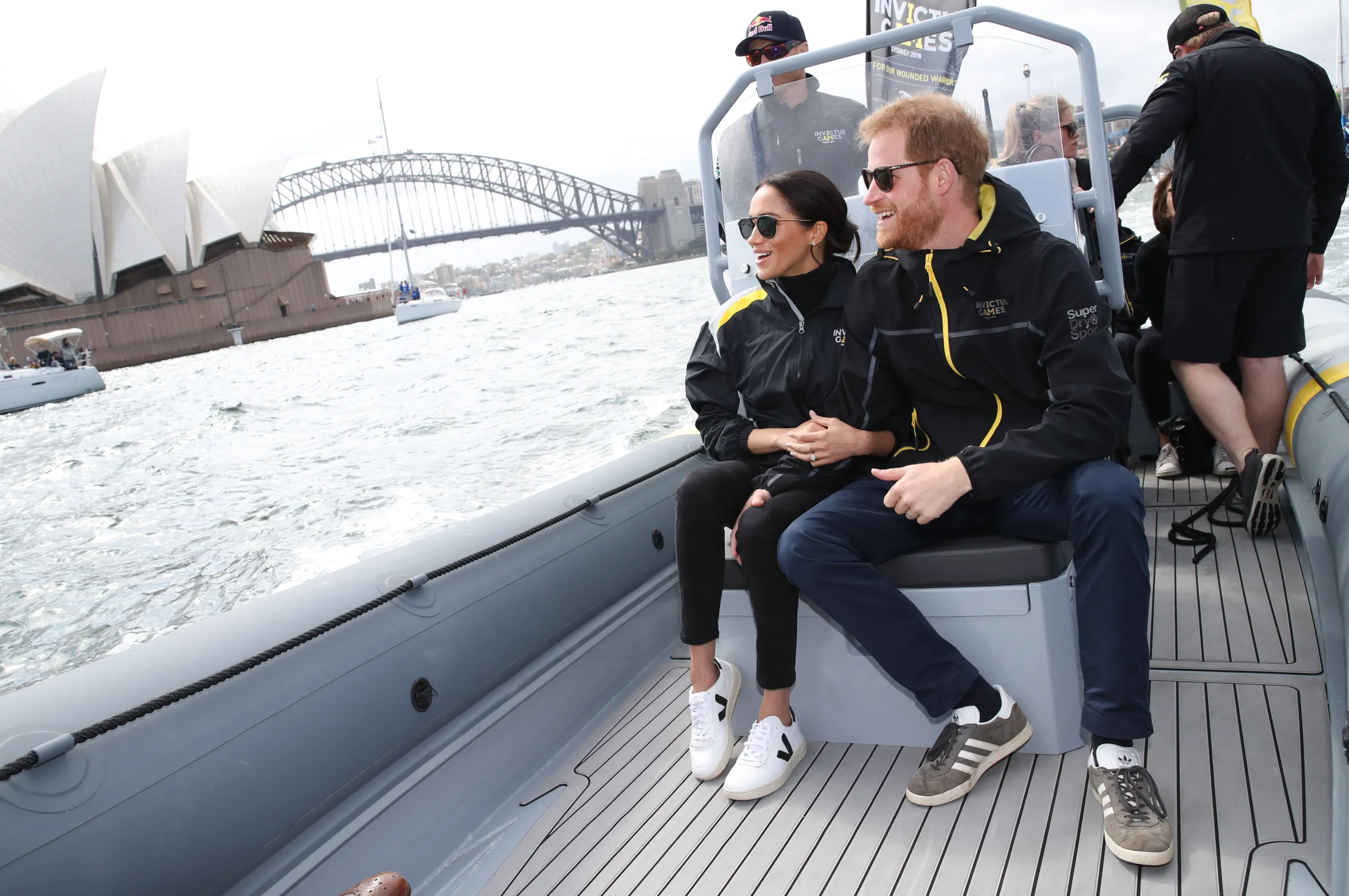 Meghan and Harry on Sydney Harbour looking out at Sydney Opera House and Sydney Harbour Bridge during day two of the Invictus Games Sydney 2018.