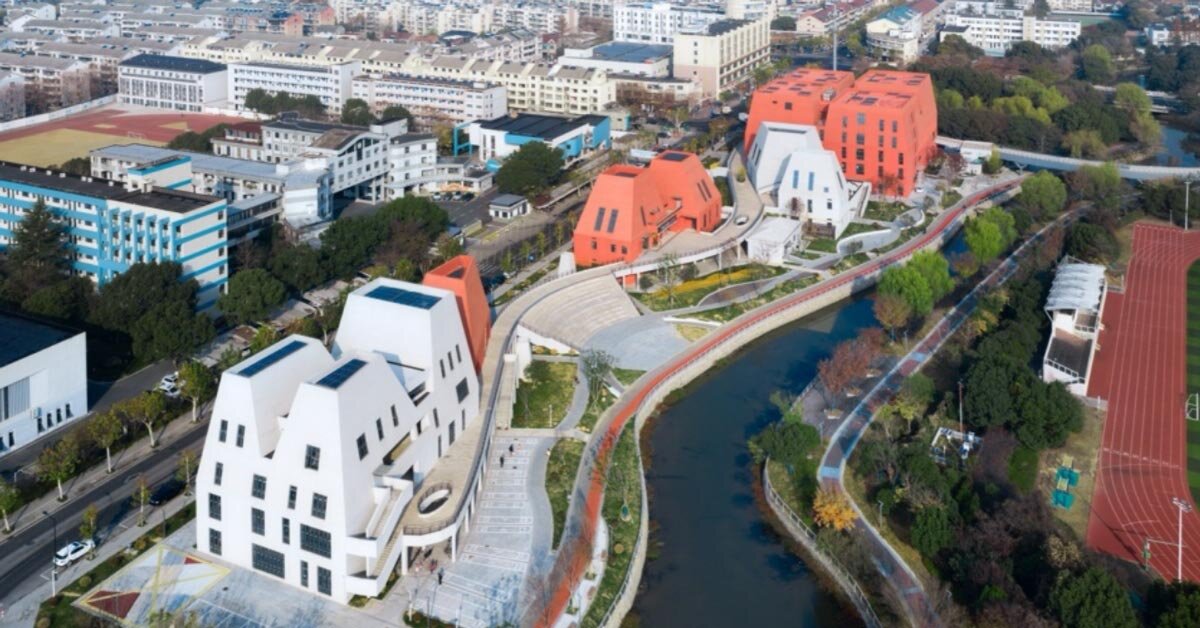 red and white geometric sports complex emerges along daixi’s river