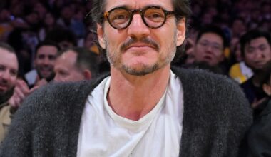 Pedro Pascal No Facial Hair, Red Carpet Look