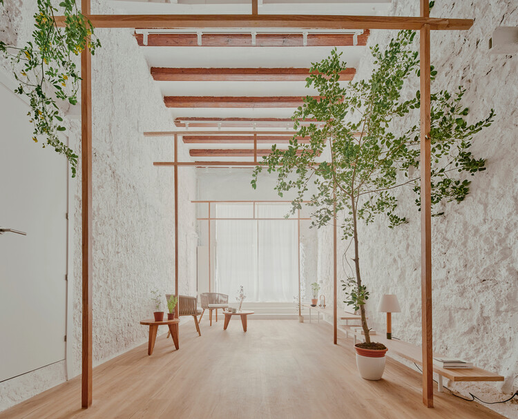 El Born Loft / Roman Izquierdo Bouldstridge - Interior Photography, Wood