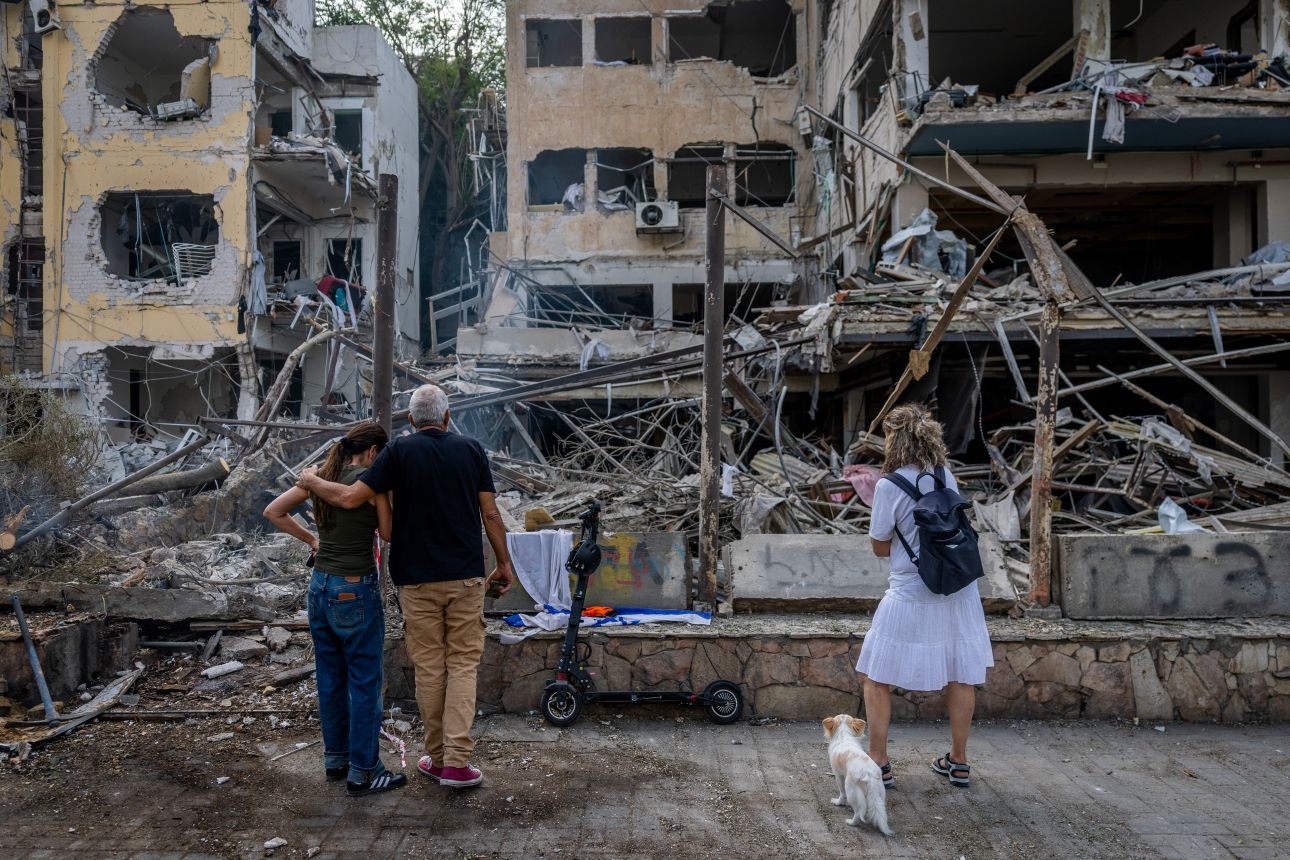 Overwhelming Majority of Jews (93%); Minority of Arabs (26%) Support Operation in Iran (total sample: 82%)