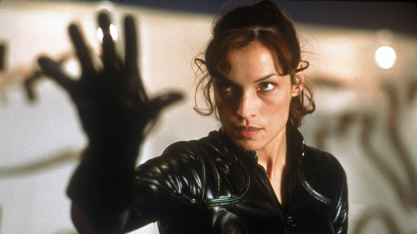 X-Men's Jean Grey Just Debuted Her Scariest Redesign of All Time