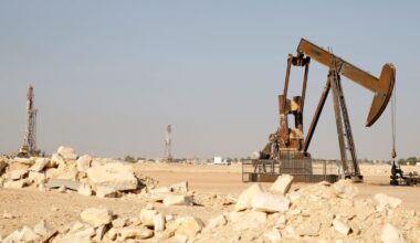 These are shaky times for oil markets. An expert explains what a prolonged war will mean for prices