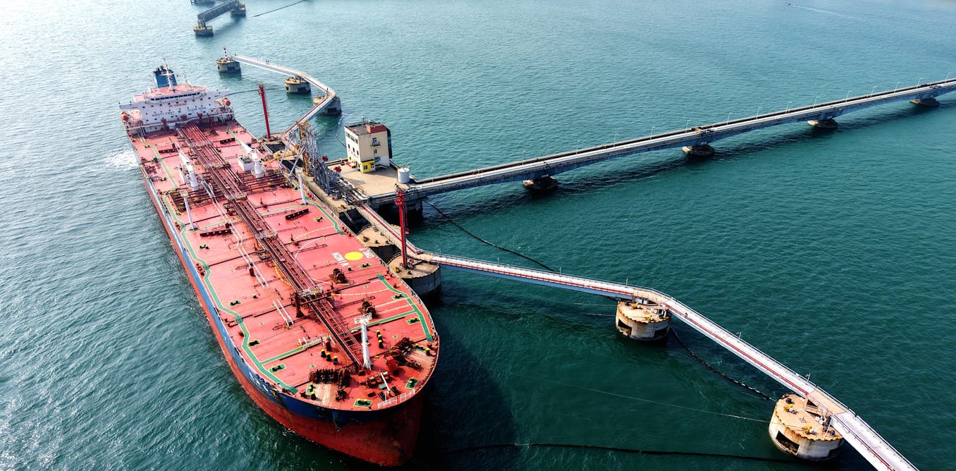 China’s ban on fuel exports is deeply worrying for Australian air travellers