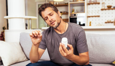 Old drug now called a "magic pill" regrows hair, boosts heart health