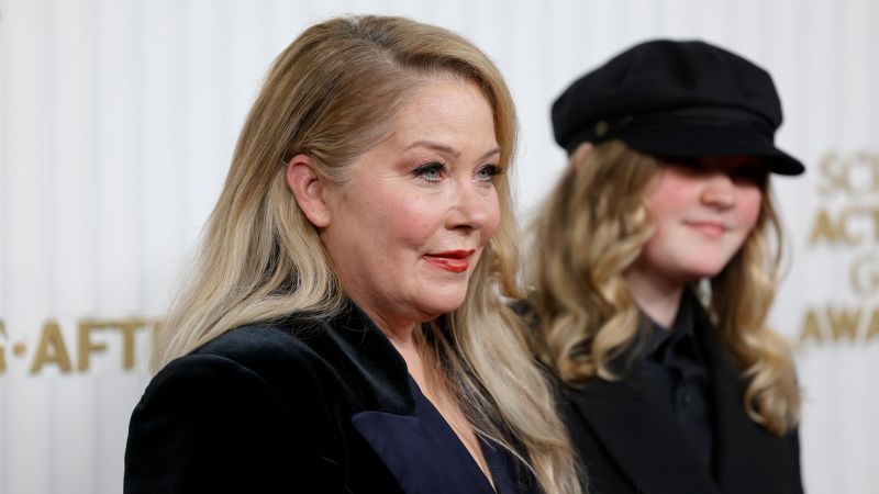 Christina Applegate says she largely stays in bed because of multiple sclerosis
