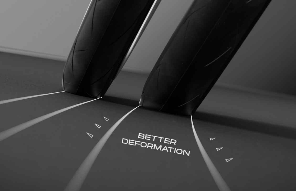 Hutchinson demonstrates that a 32 mm tire can be faster than a 30 mm and presents the new Blackbird tires in 32 and 34 mm