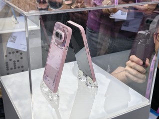 Nothing Phone (4a) in Pink