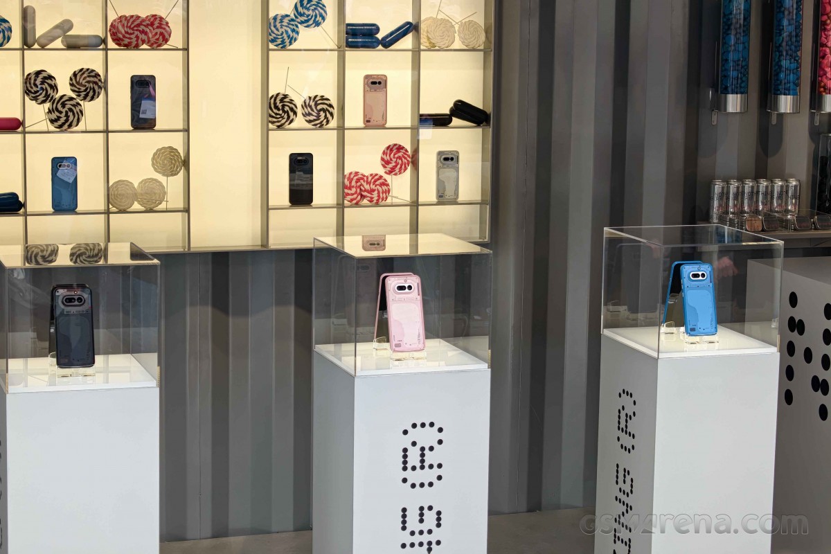 Here’s our best look at Nothing Phone (4a) 