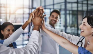 ASX 300 healthcare stock outperforming today on ‘strategic’ leadership news