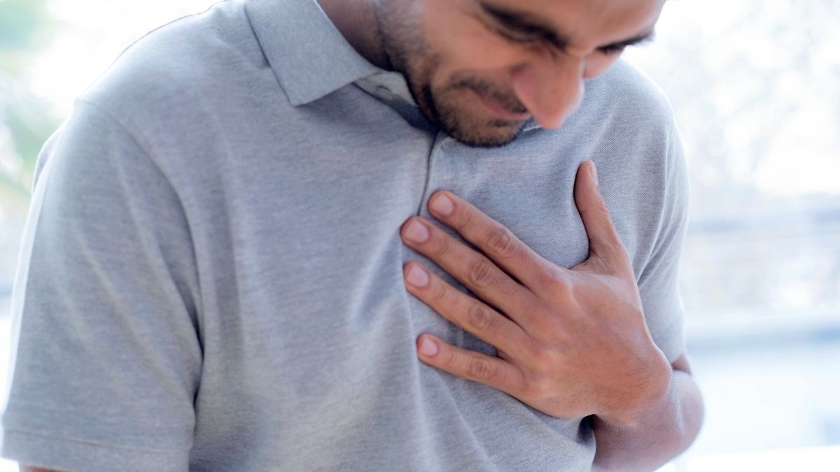 Doctors warn of cancer symptom mistaken for heartburn that should never be ignored
