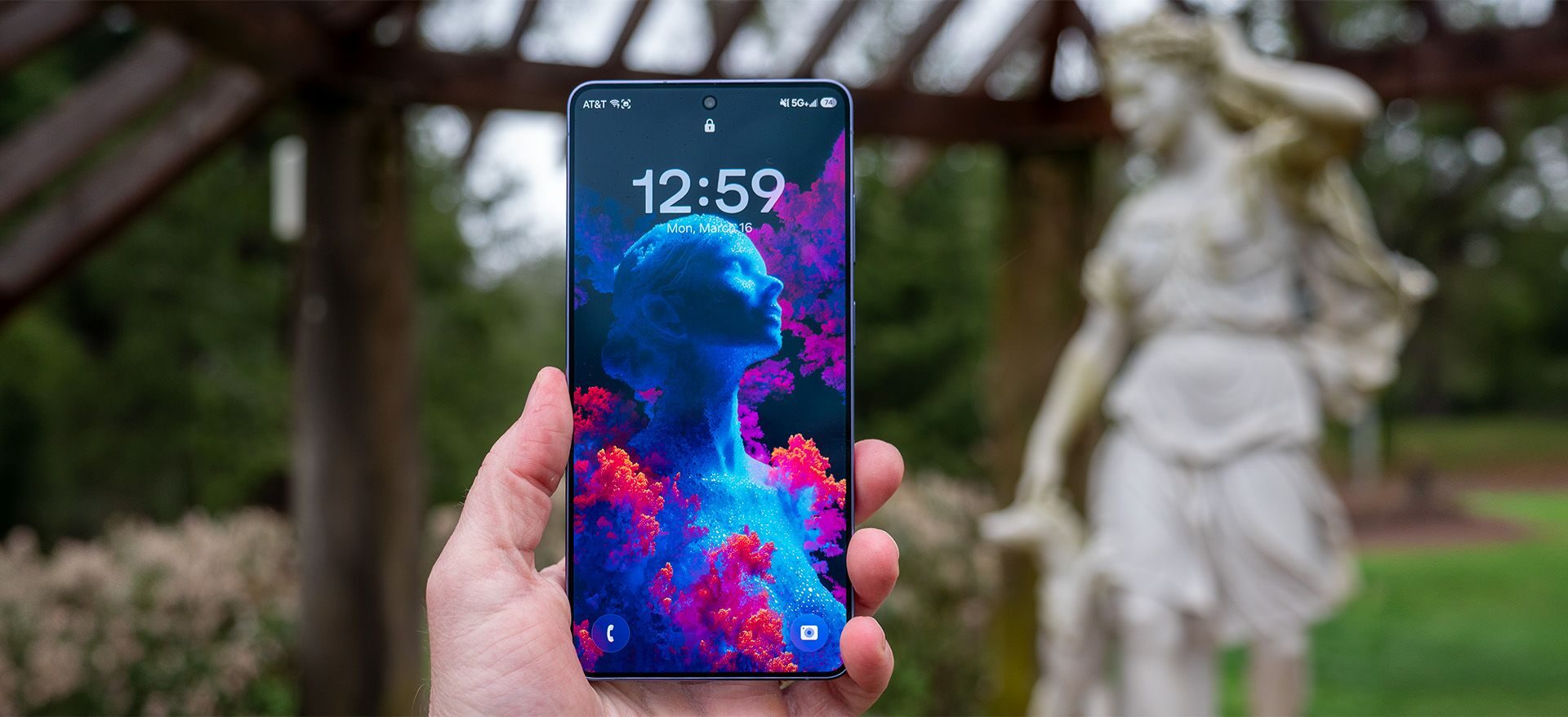 Samsung Galaxy S26 Ultra review: Now you see me, now you don't