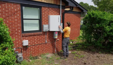 As Fossil Fuel Costs Rise, Renewable Energy And Storage Shine