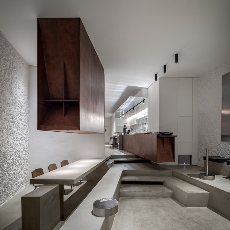 HOOD Café / Ponomarenko Volodymyr - Image 1 of 23