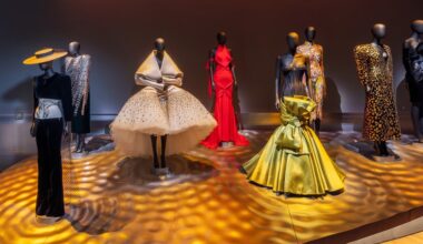 The V&A Announces "Schiaparelli: Fashion Becomes Art,” the First UK Exhibition